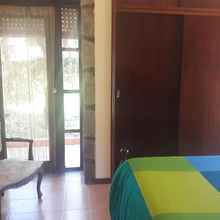 Holiday home 3 Bedroom House With Garden *